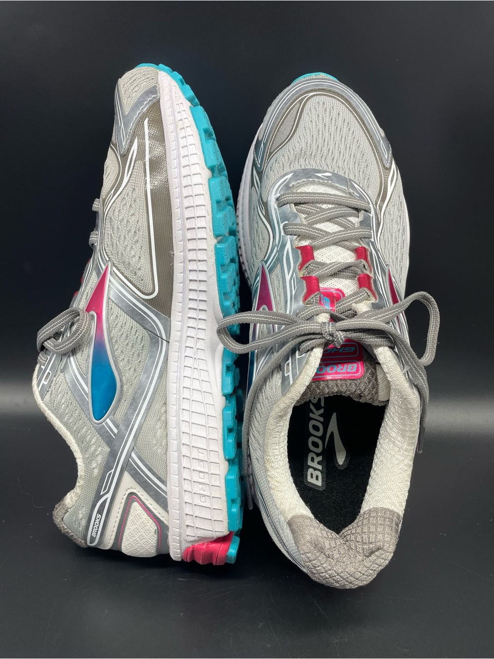 Brooks Ghost 8th Edition Women's Cushion Neutral Light Running Sneakers
